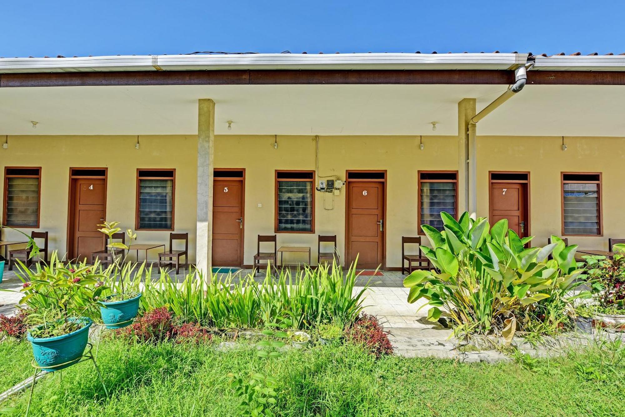 Oyo 90443 Hotel New Kartika In Cilopadang المظهر الخارجي الصورة